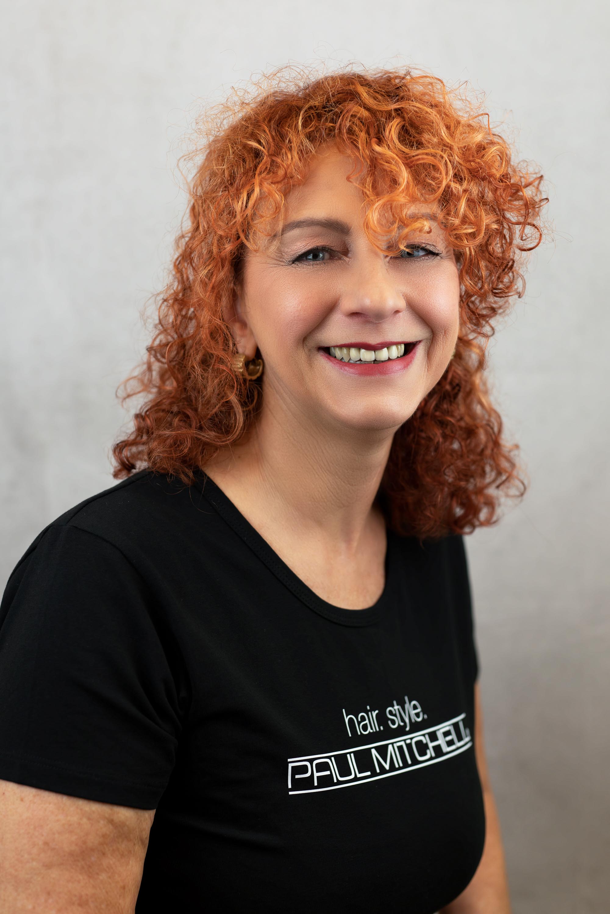 Diana Axt - zuständig für Brautfrisuren / Hochzeitsfrisuren und insbesondere Hochsteckfrisuren bei Hair & Flair Diana in Frankfurt Diana_Meisterfriseur_Fechenheim_Zweithaarspezialist